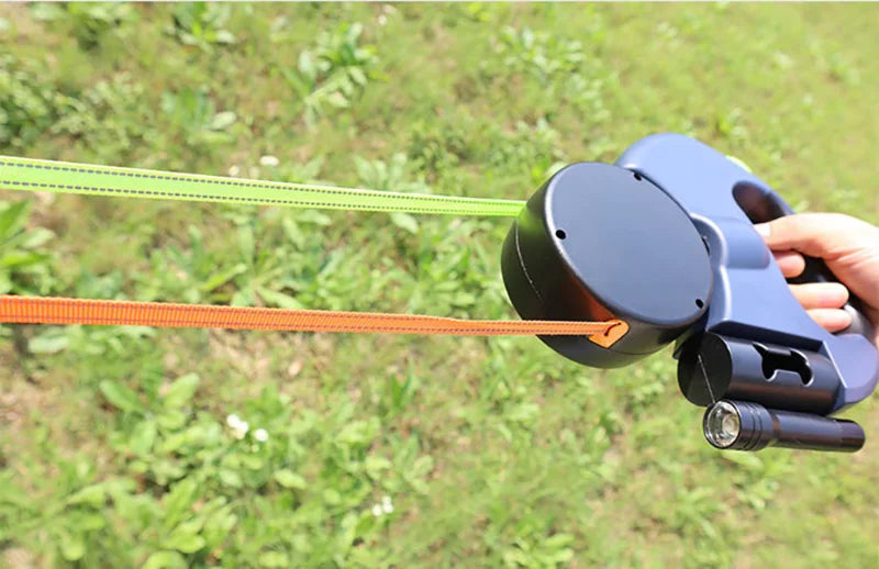 Retractable Dual‑End Dog Leash – 3m Lead with LED Light & Waste Bag Holder, 360° Tangle‑Free